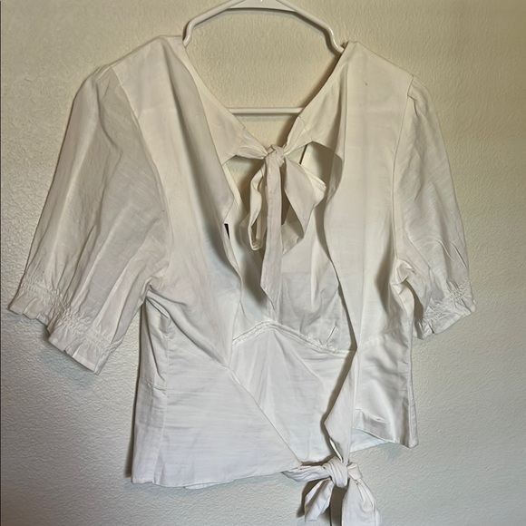 Abercrombie White Open Back Top - Picture 2 of 6